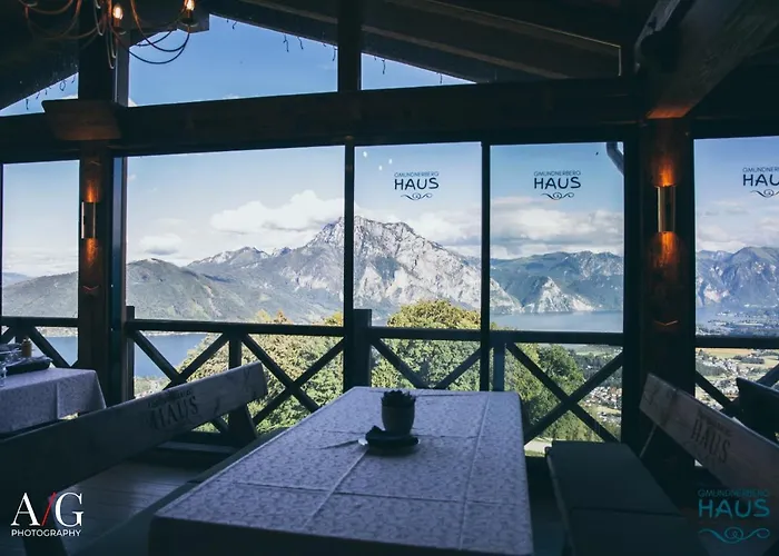 Gmundnerberghaus - Aparthotel Altmünster