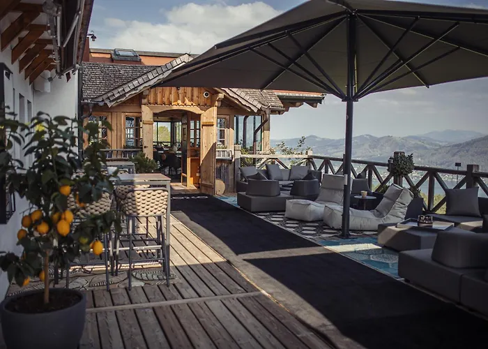 Gmundnerberghaus - Aparthotel Altmünster