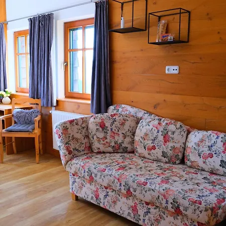 Aparthotel Gmundnerberghaus - *