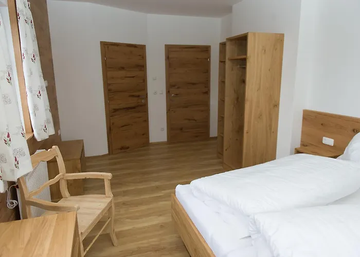 Aparthotel Gmundnerberghaus - Altmuenster